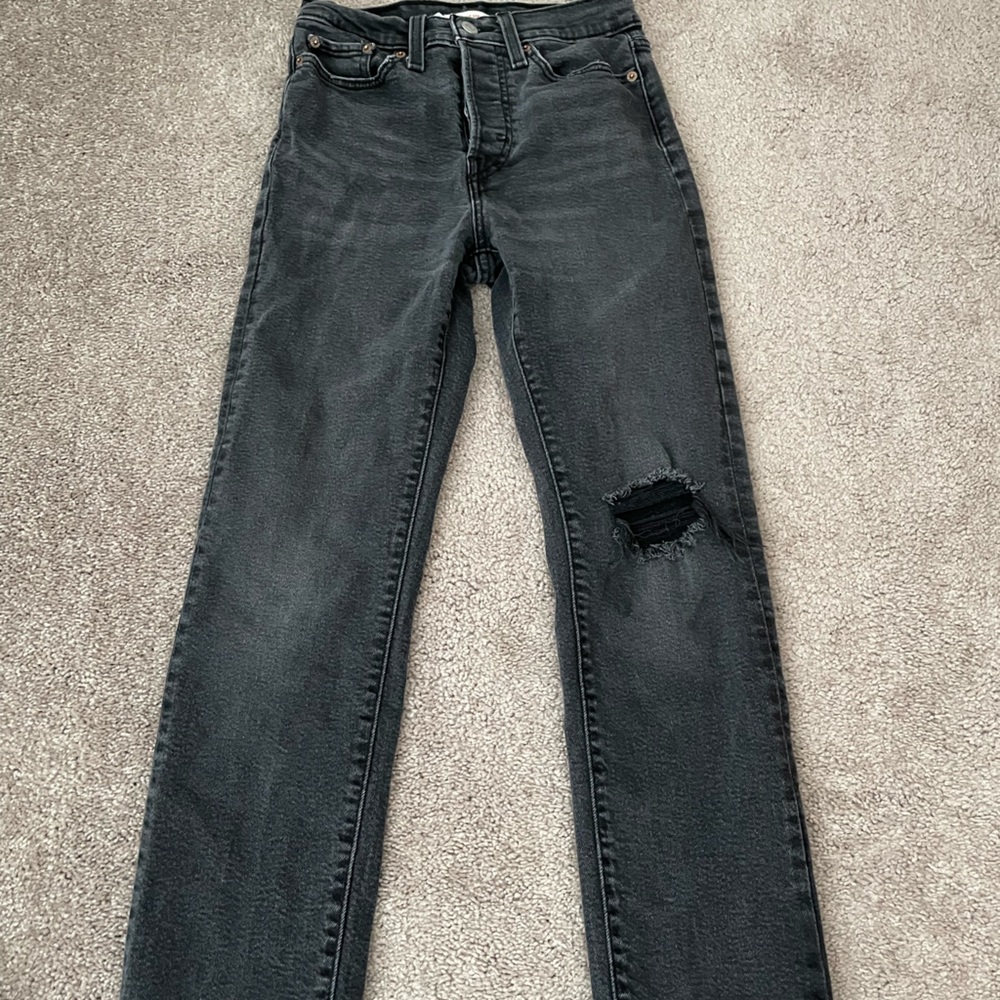Levi’s Wedgie straight jean 25